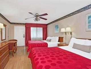 Ramada By Wyndham Redondo Hotel