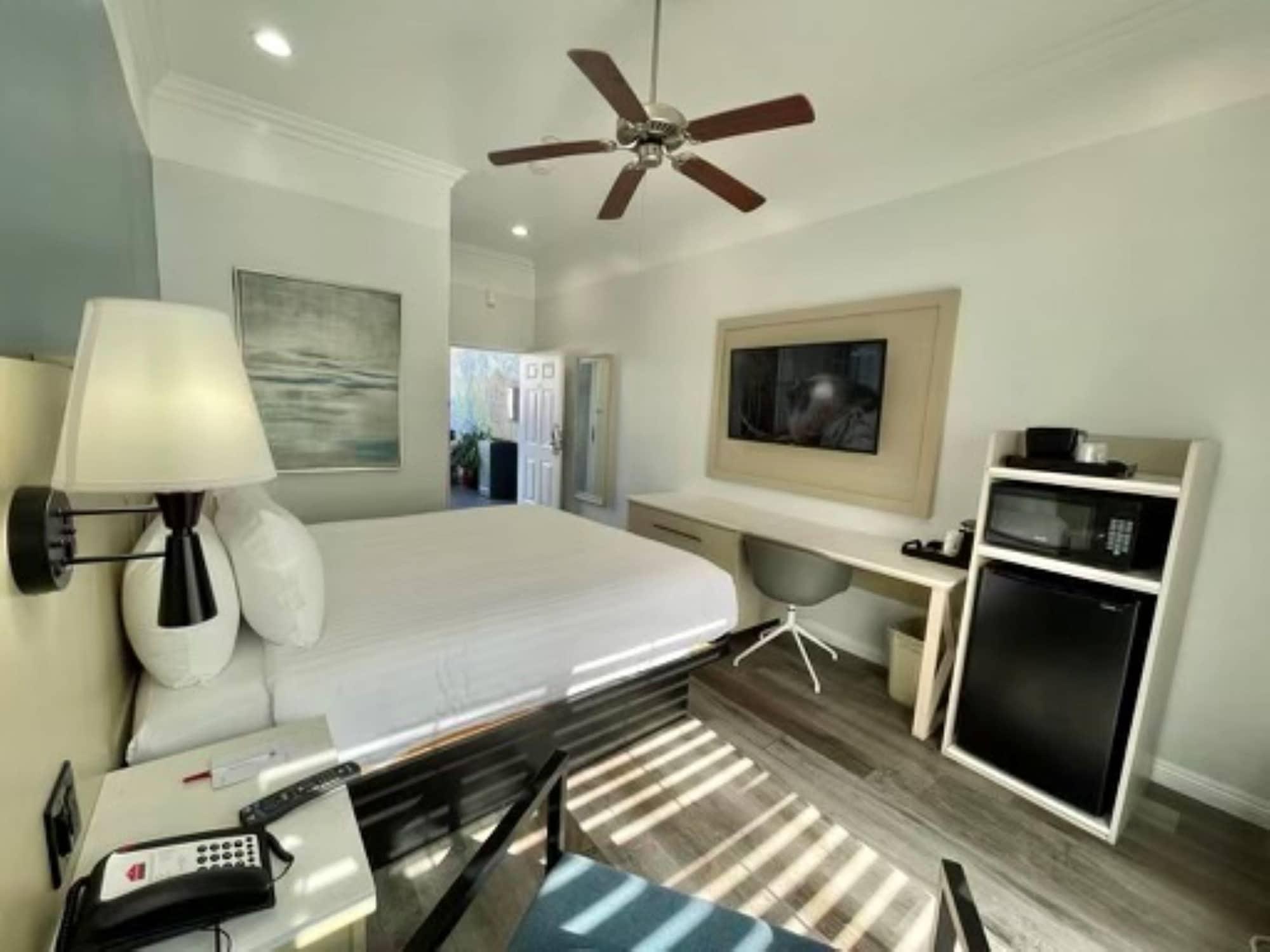 Hotel Ramada By Wyndham Redondo