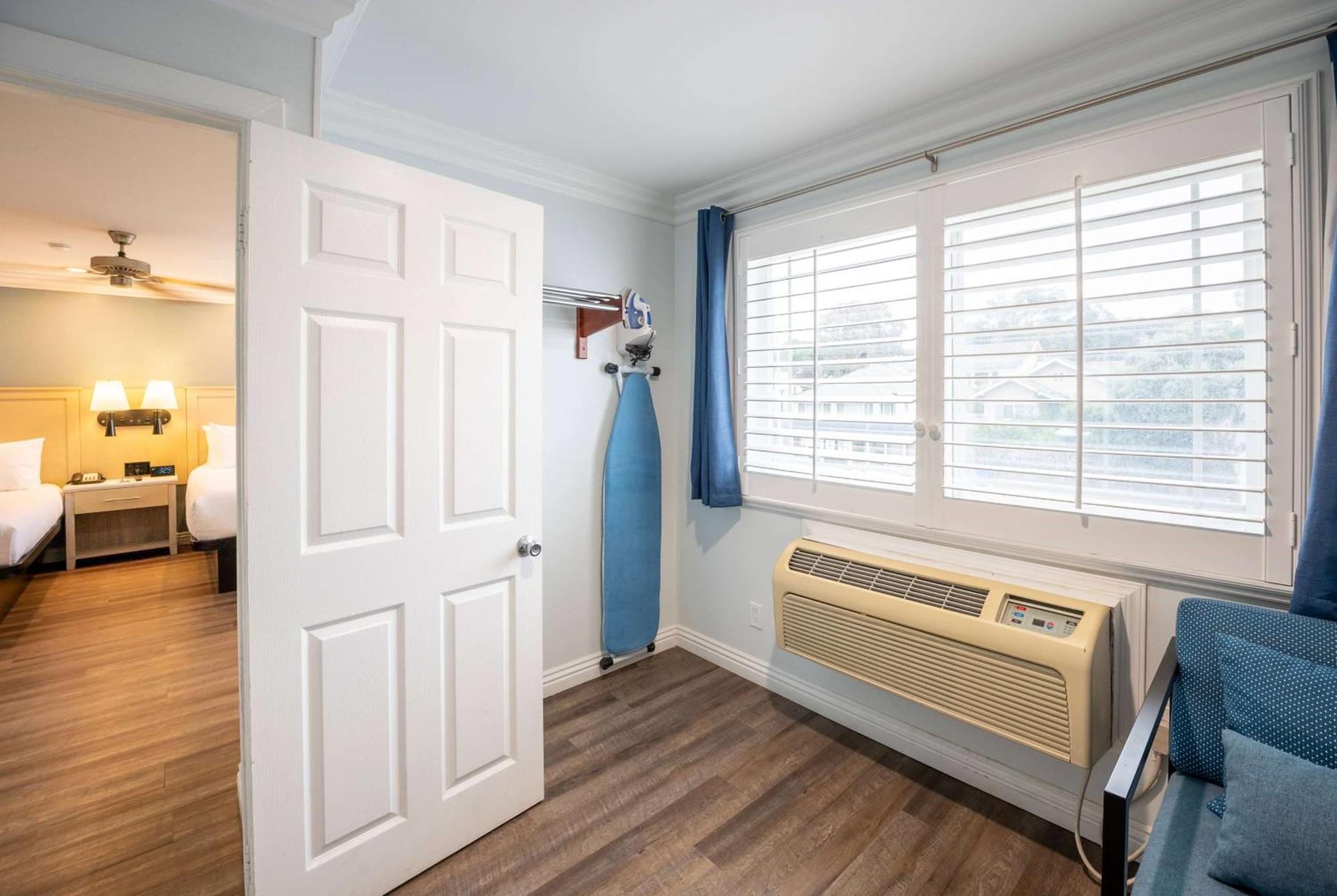 Ramada By Wyndham Redondo Redondo Beach